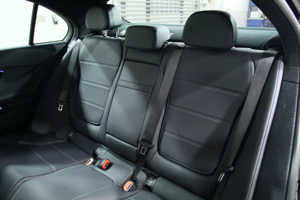 Certified 2026 Mercedes-Benz C 300 4MATIC Sedan image 30
