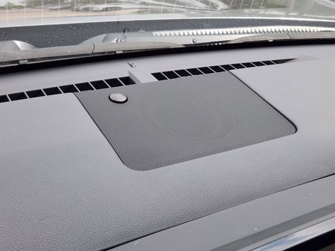 Used 2023 Lexus LX 600 4WD w/ Appearance Package image 21