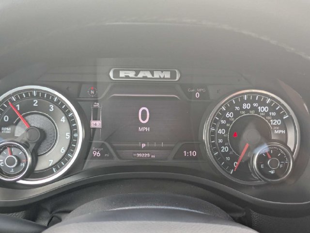Used 2025 RAM 1500 Big Horn AWD/4WD image 30