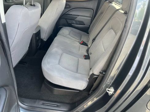 Used 2017 Chevrolet Colorado W/T w/ WT Convenience Package RWD image 10