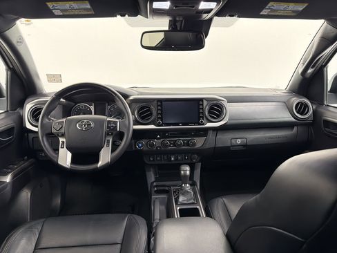 Used 2023 Toyota Tacoma Limited AWD/4WD image 16
