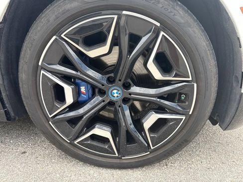 Used 2024 BMW iX M60 AWD/4WD image 4