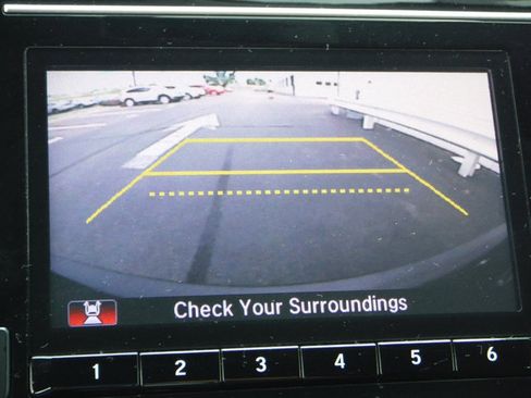Used 2018 Honda CR-V LX image 19