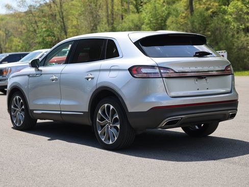 Used 2023 Lincoln Nautilus Reserve AWD/4WD image 7