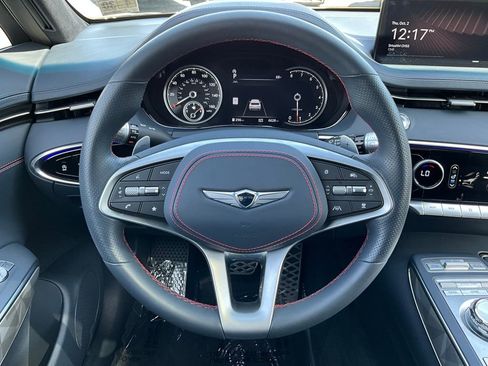 Used 2025 Genesis GV70 3.5T Sport w/ Sport Advanced Package image 22