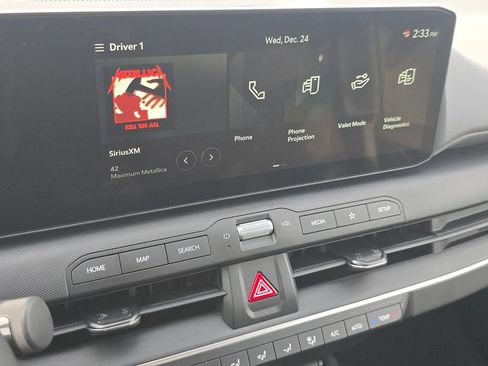 New 2025 Kia K4 LXS image 27