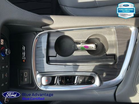 Used 2023 Buick Enclave Essence w/ Experience Buick Package image 11