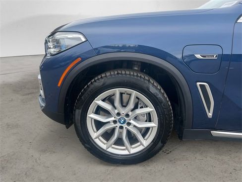 Used 2023 BMW X5 xDrive45e w/ Executive Package image 14