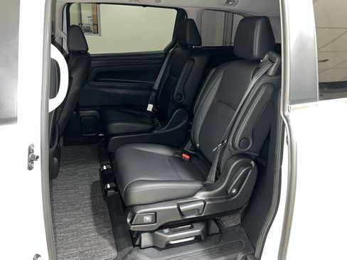 Used 2025 Honda Odyssey EX-L image 30