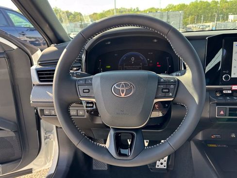 New 2026 Toyota Camry SE image 20