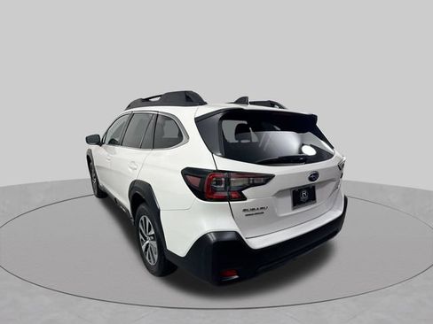 Used 2023 Subaru Outback Premium AWD/4WD image 30