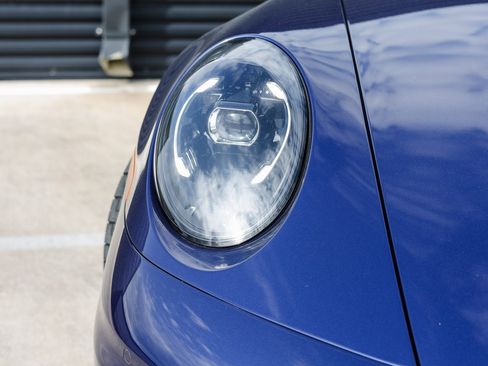 Used 2025 Porsche 911 Carrera T image 13