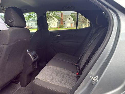 Used 2024 Chevrolet Equinox LT AWD/4WD image 25