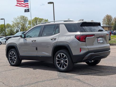 New 2026 GMC Terrain Elevation AWD/4WD image 9
