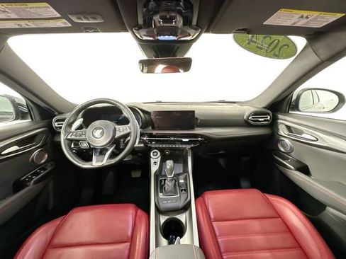 Used 2024 Dodge Hornet R/T Plus w/ Tech Pack Plus w/o Parking image 3