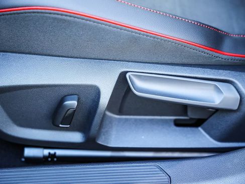 New 2026 Volkswagen GTI SE image 33