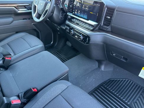 New 2026 Chevrolet Silverado 2500 LT w/ Trail Boss Package image 16