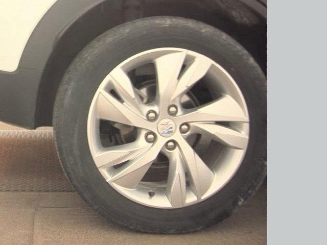 Used 2025 Buick Encore GX Preferred AWD/4WD image 22