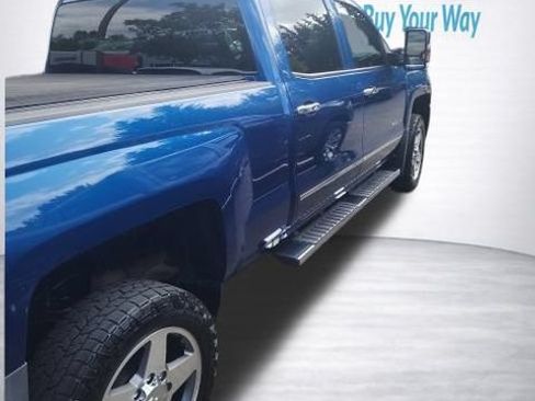 Used 2019 Chevrolet Silverado 2500 LTZ w/ Duramax Plus Package AWD/4WD image 14
