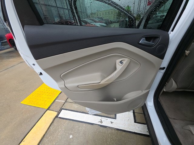 Used 2016 Ford Escape SE w/ Equipment Group 201A FWD image 22