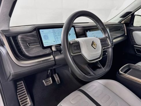 Used 2022 Rivian R1T Adventure AWD/4WD image 10