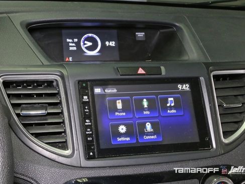 Used 2015 Honda CR-V EX image 9