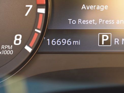 Used 2024 Nissan Frontier PRO-4X w/ Pro Convenience Package image 23