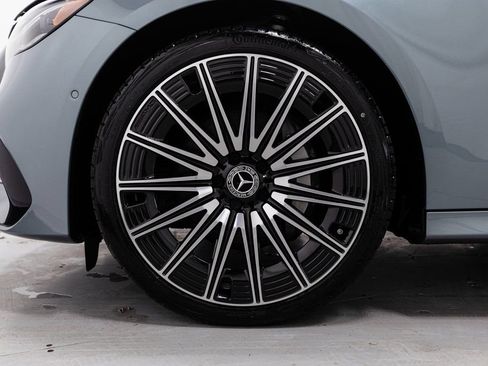 Certified 2024 Mercedes-Benz E 350 4MATIC Sedan image 38