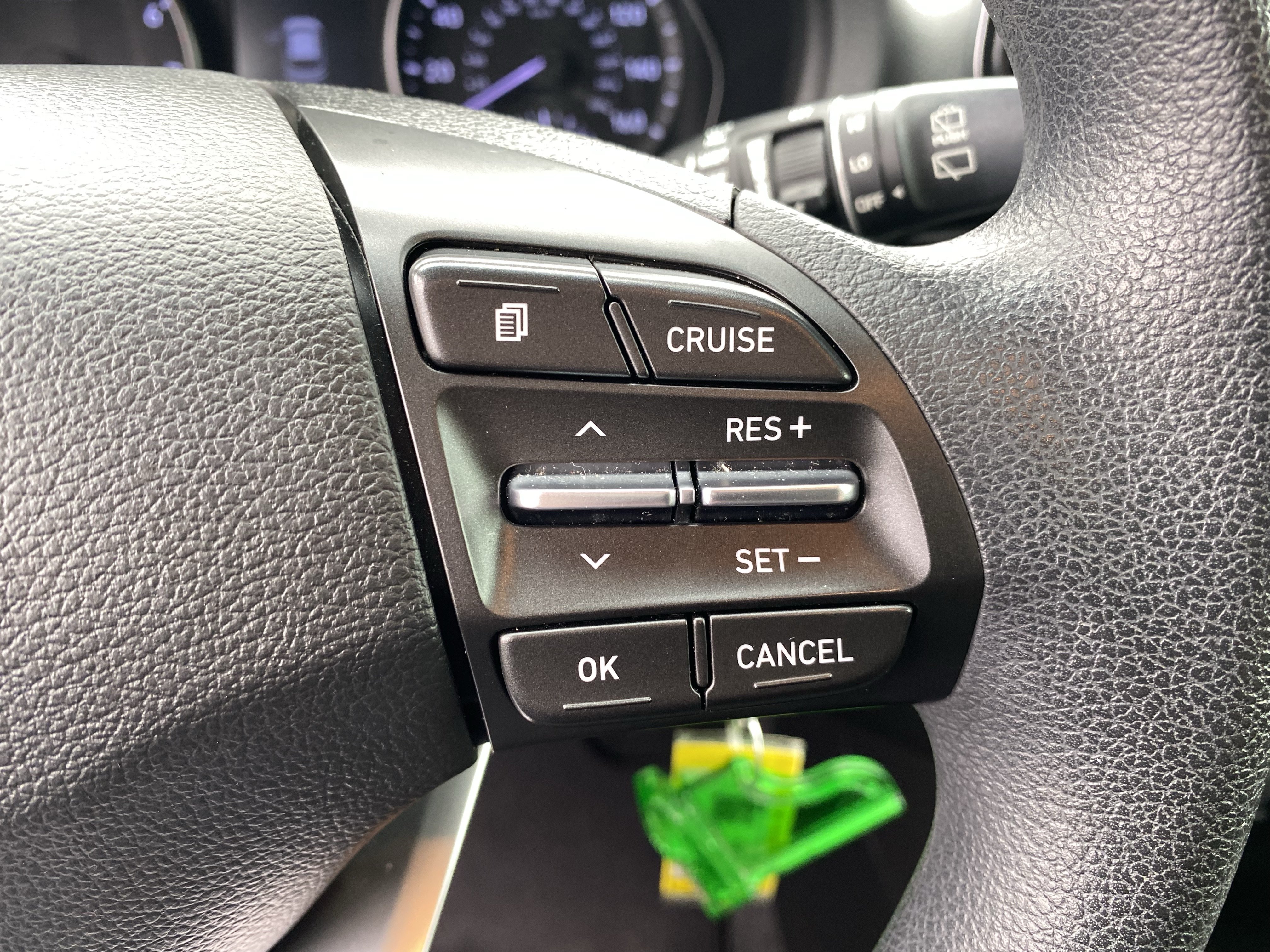 Used 2019 Hyundai Elantra GT FWD image 29