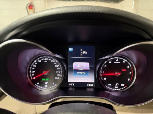 Used 2015 Mercedes-Benz C 300 4MATIC Sedan image 14