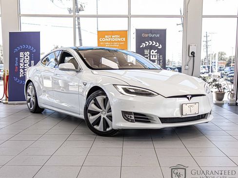 Used 2021 Tesla Model S Performance AWD/4WD image 3