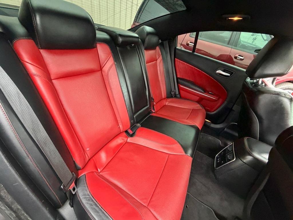 Used 2015 Dodge Charger R/T w/ Plus Group RWD image 21