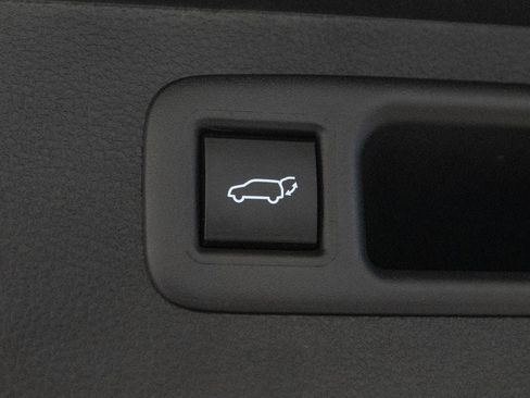 Certified 2025 Toyota Highlander XSE AWD/4WD image 31