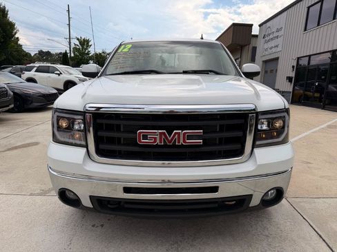 Used 2012 GMC Sierra 1500 SLT w/ All-Terrain Package AWD/4WD image 18