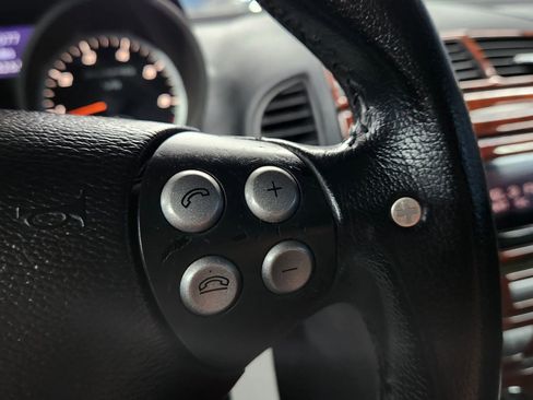 Used 2005 Mercedes-Benz SLK 55 AMG image 25