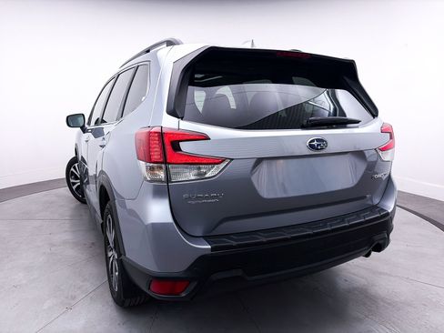 Used 2019 Subaru Forester Limited AWD/4WD image 10