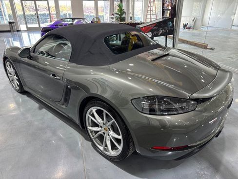 Used 2021 Porsche 718 Boxster image 27