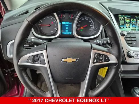 Used 2017 Chevrolet Equinox LT w/ Convenience Package AWD/4WD image 18