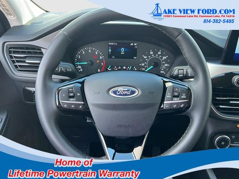 Used 2022 Ford Escape SE w/ Cold Weather Package AWD/4WD image 25