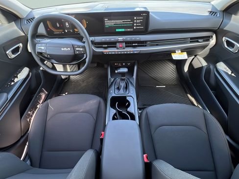 New 2026 Kia K4 FWD image 13