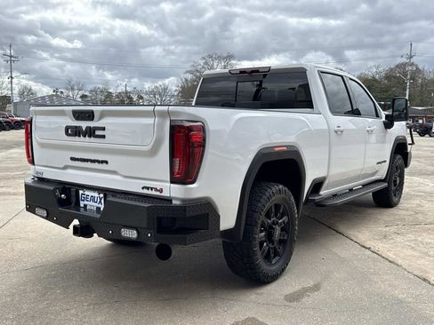 Used 2023 GMC Sierra 2500 AT4 w/ AT4 Preferred Package AWD/4WD image 13