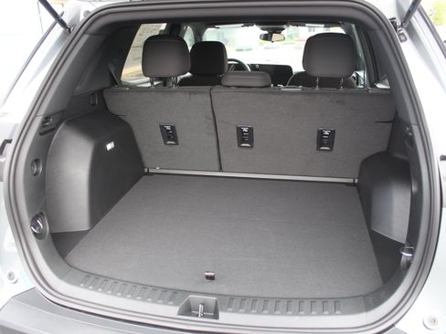 New 2026 Chevrolet Equinox LT FWD image 17