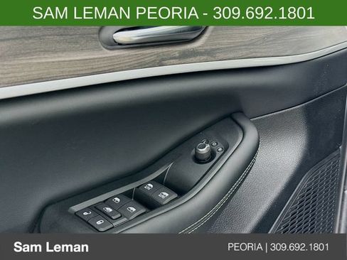New 2026 Jeep Grand Cherokee L 4WD image 18