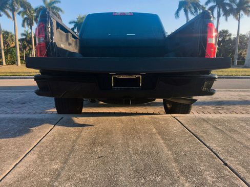 Used 2017 GMC Sierra 1500 SLE w/ SLE Value Package image 47