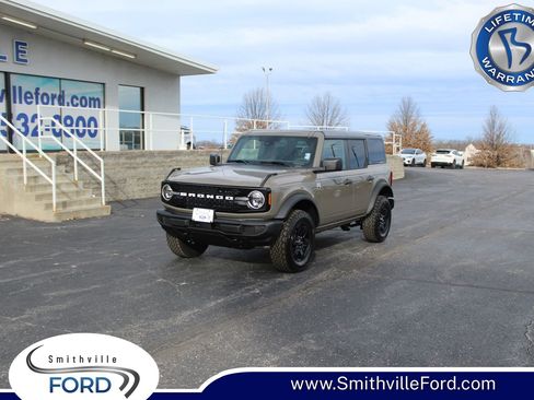 New 2025 Ford Bronco Big Bend AWD/4WD image 1