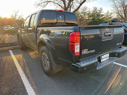 Used 2016 Nissan Frontier PRO-4X image 6