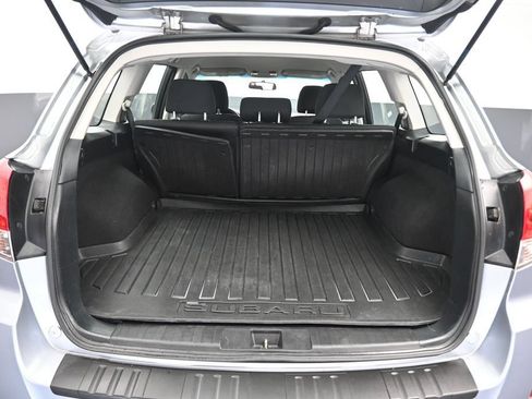 Used 2012 Subaru Outback 2.5i AWD/4WD image 40