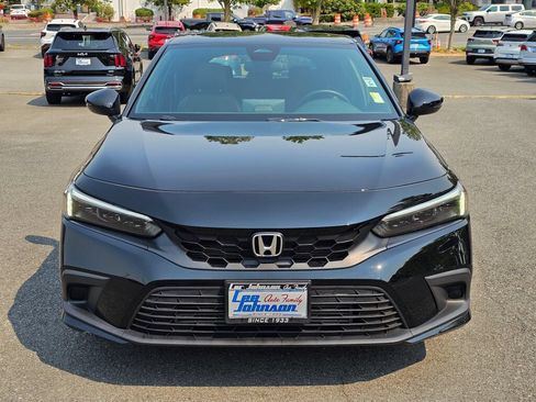 Used 2024 Honda Civic Sport Touring image 2