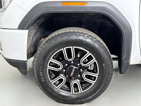 Used 2023 GMC Sierra 2500 AT4 w/ AT4 Preferred Package image 31