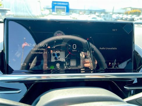 New 2026 GMC Sierra EV Elevation w/ LPO, Elevation Dark Package image 11